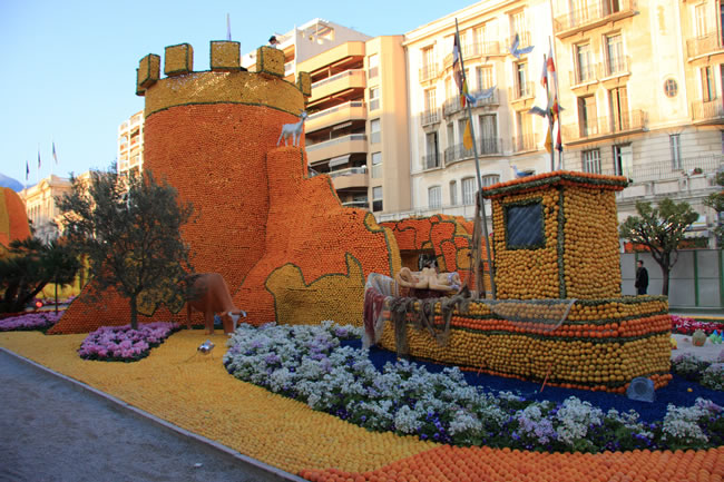 Fte du citron 2008 : le bateau de pche et la tour